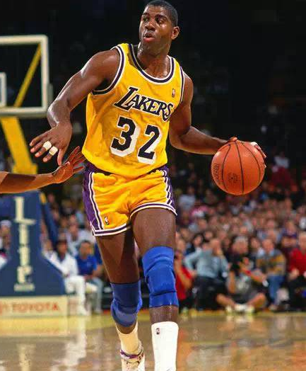 通过细致的 通过细致的