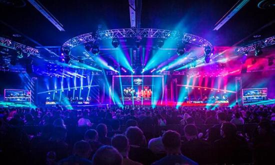 势的前锋和 势的前锋和